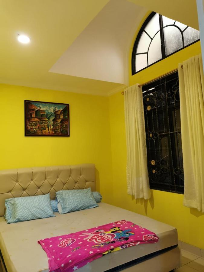 Villa Wubao Kota Bunga 3 Kamar Harga Budget Cinengangirang Екстериор снимка